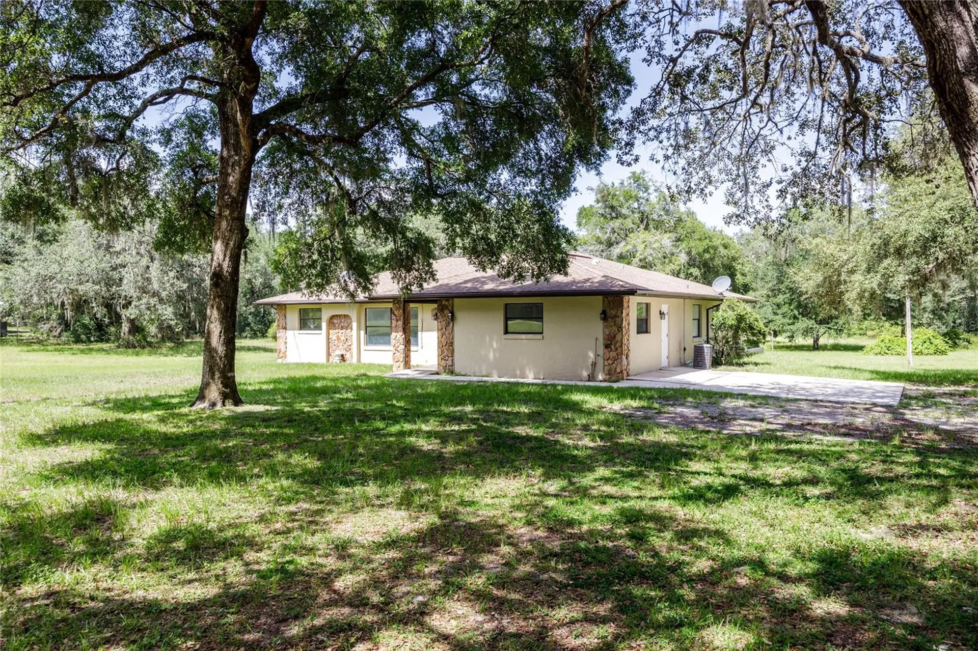 3207 E Withlacoochee Trail Dunnellon FL 34434
