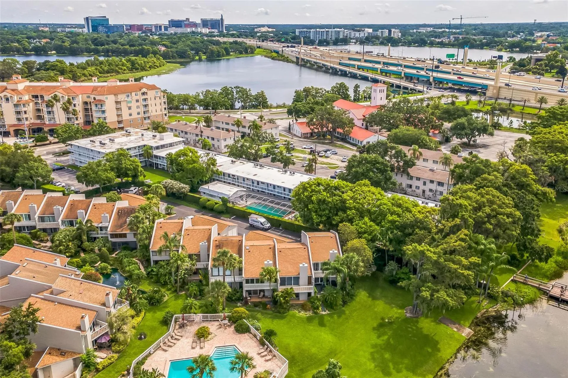 320 Lakeview Street Orlando FL 32804