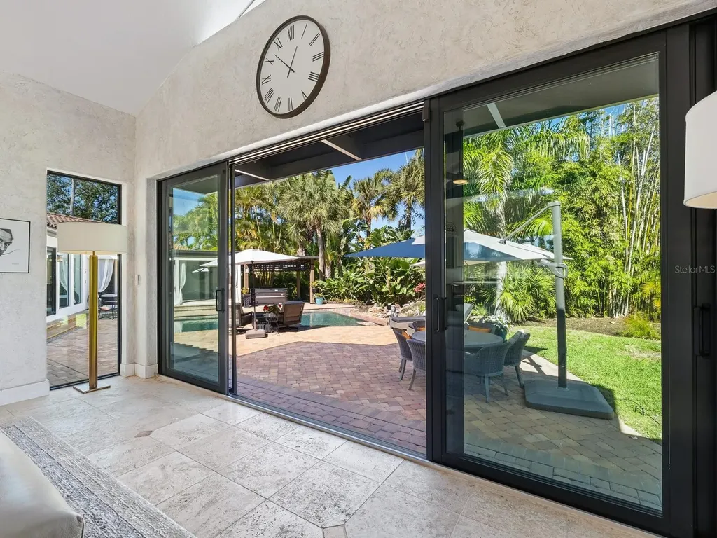 319 Bird Key Drive Sarasota FL 34236