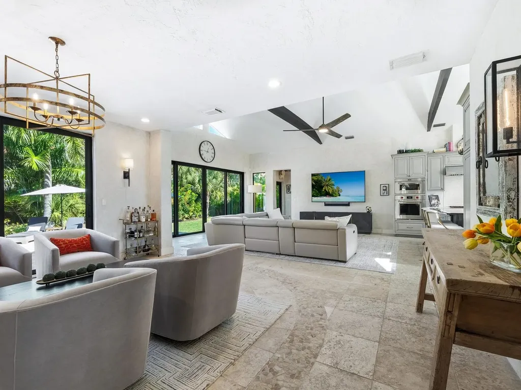 319 Bird Key Drive Sarasota FL 34236