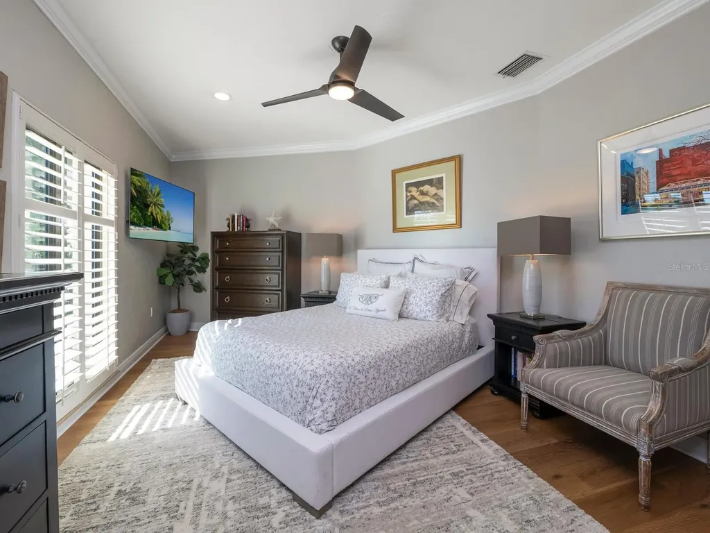 319 Bird Key Drive Sarasota FL 34236