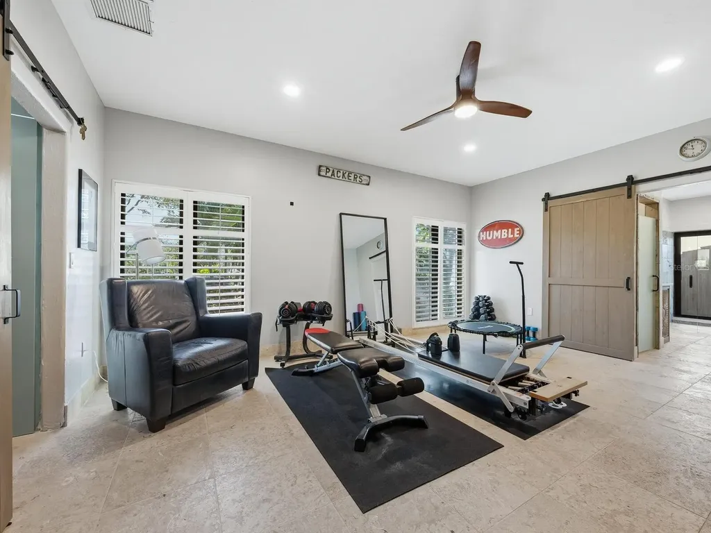 319 Bird Key Drive Sarasota FL 34236