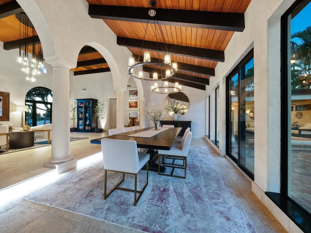 319 Bird Key Drive Sarasota FL 34236