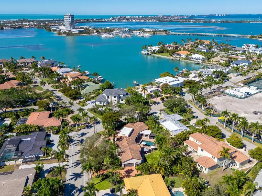 319 Bird Key Drive Sarasota FL 34236
