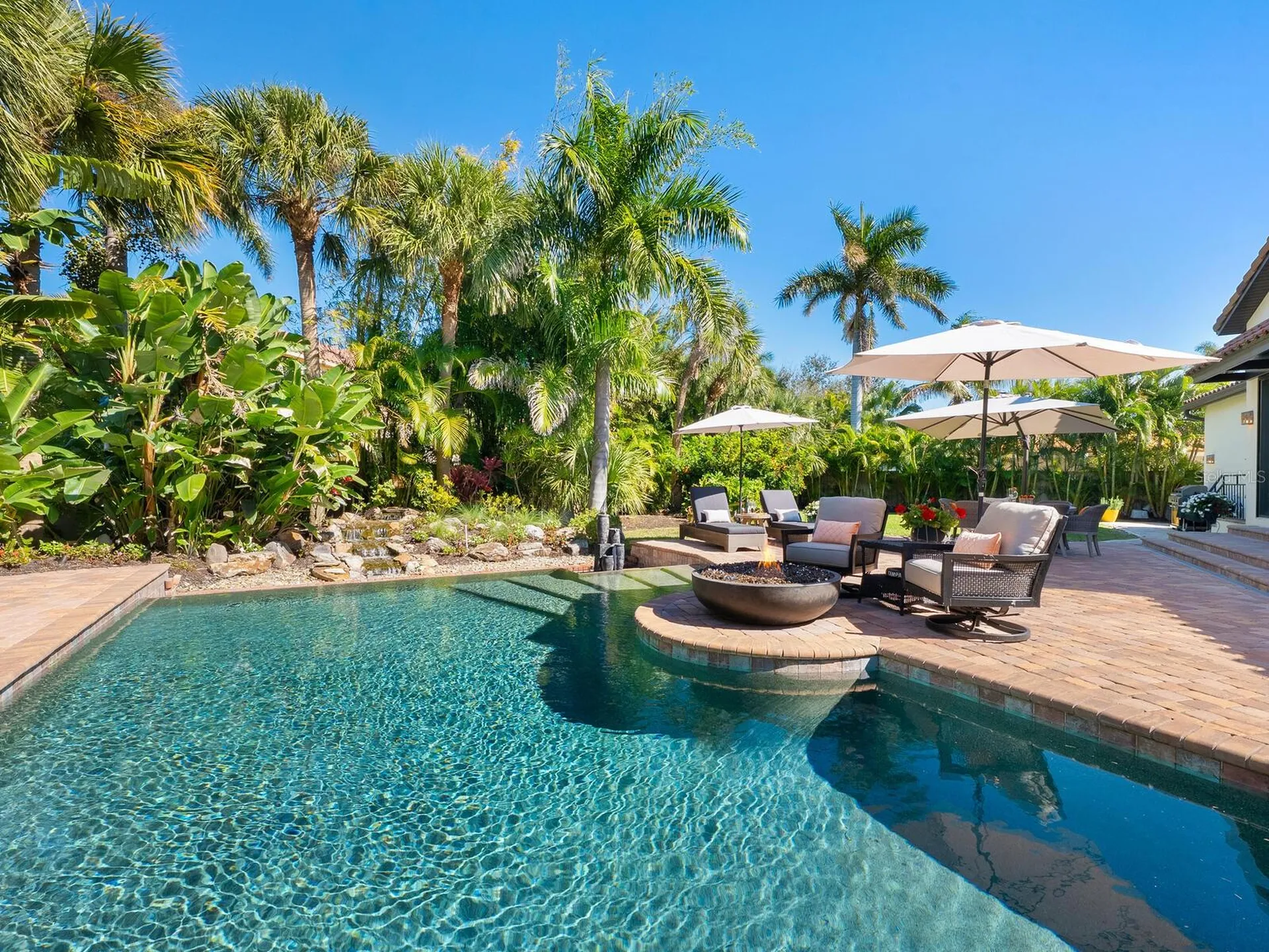 319 Bird Key Drive Sarasota FL 34236