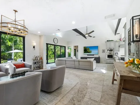319 Bird Key Drive Sarasota FL 34236