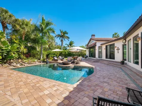 319 Bird Key Drive Sarasota FL 34236