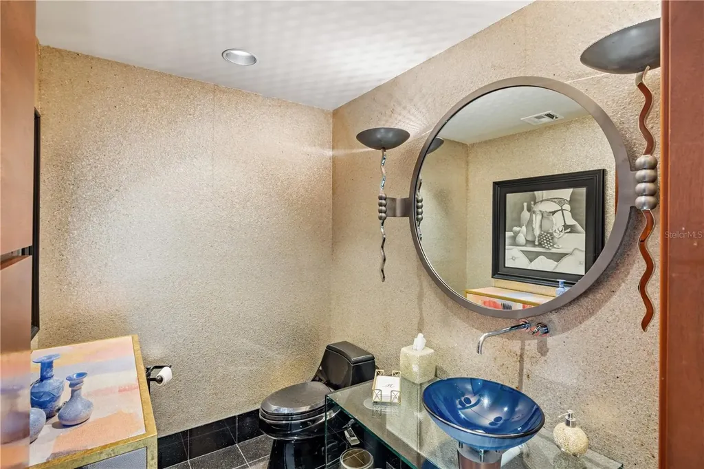 5004 64th Dr W Bradenton FL 34210