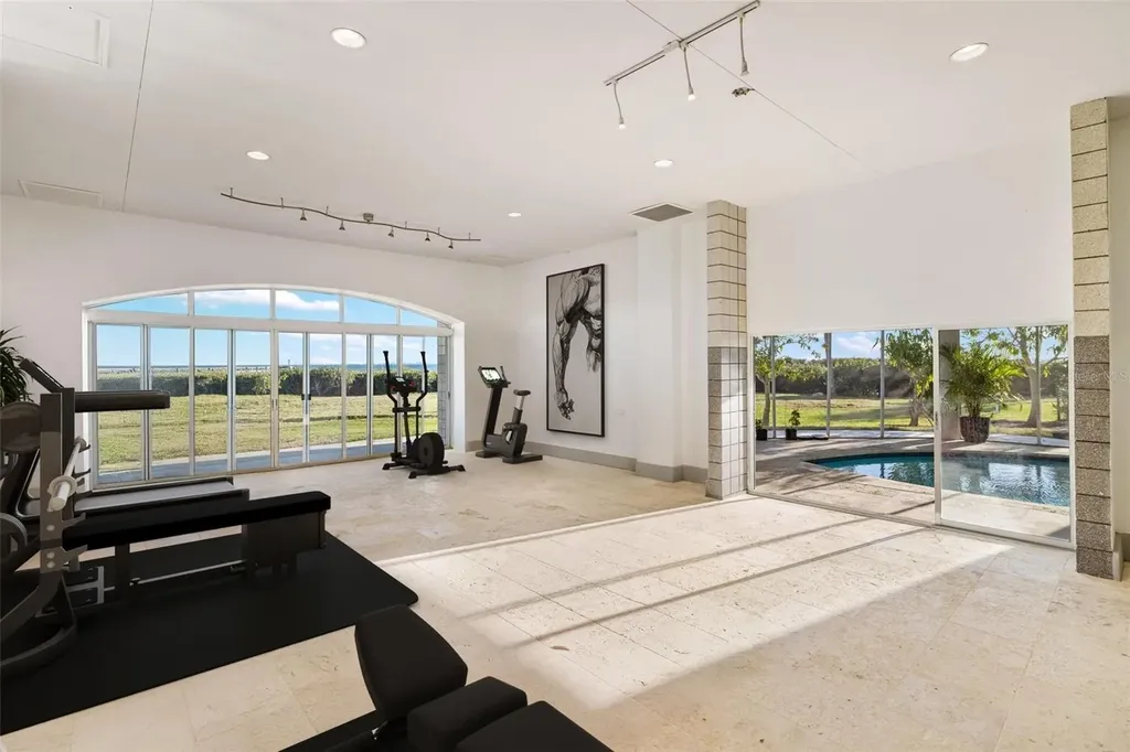 5004 64th Dr W Bradenton FL 34210