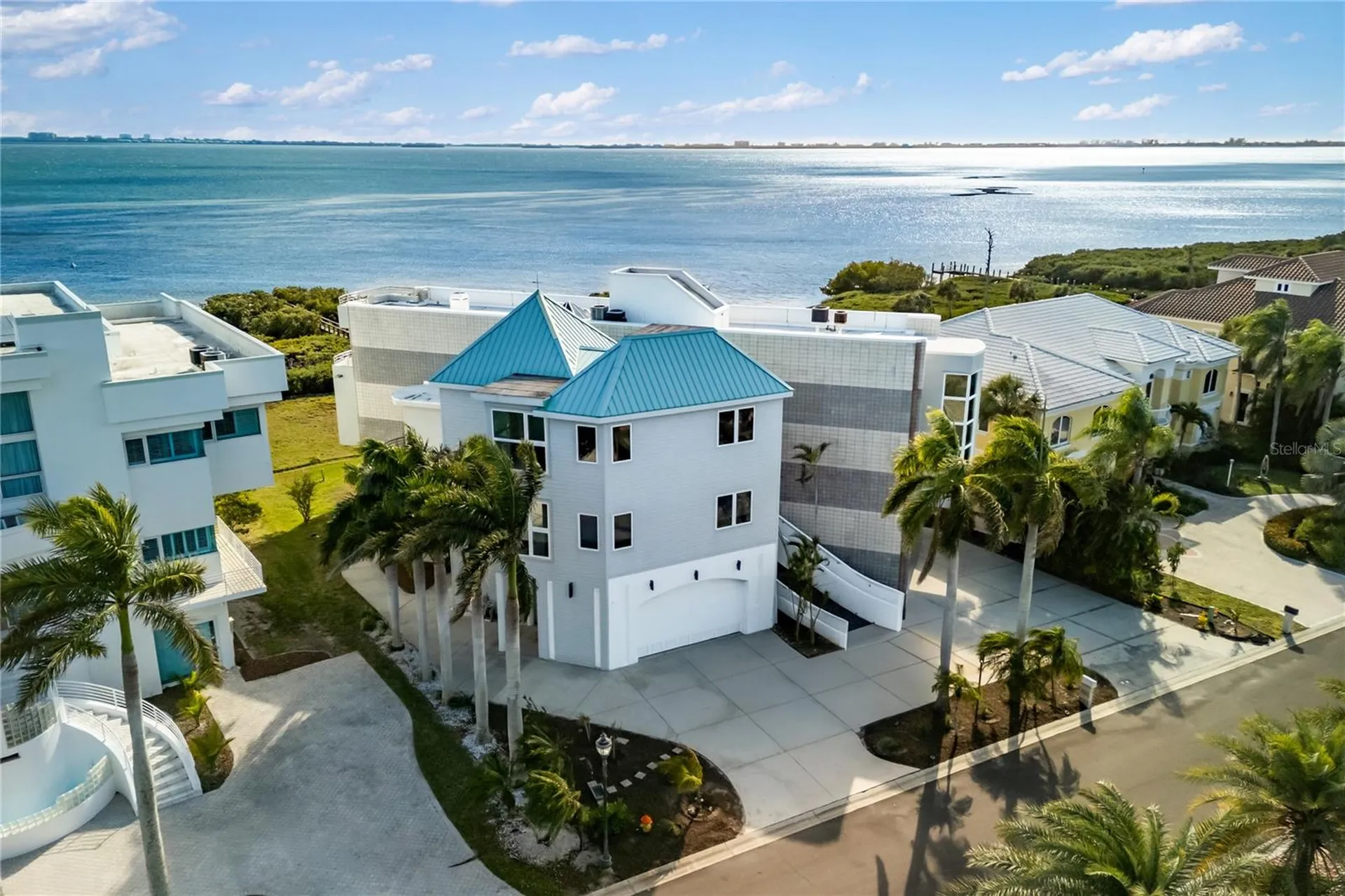 5004 64th Dr W Bradenton FL 34210