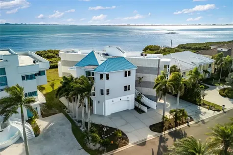 5004 64th Dr W Bradenton FL 34210