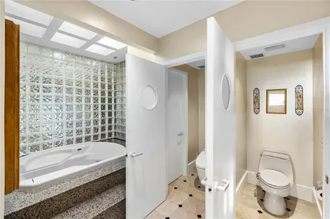 5004 64th Dr W Bradenton FL 34210