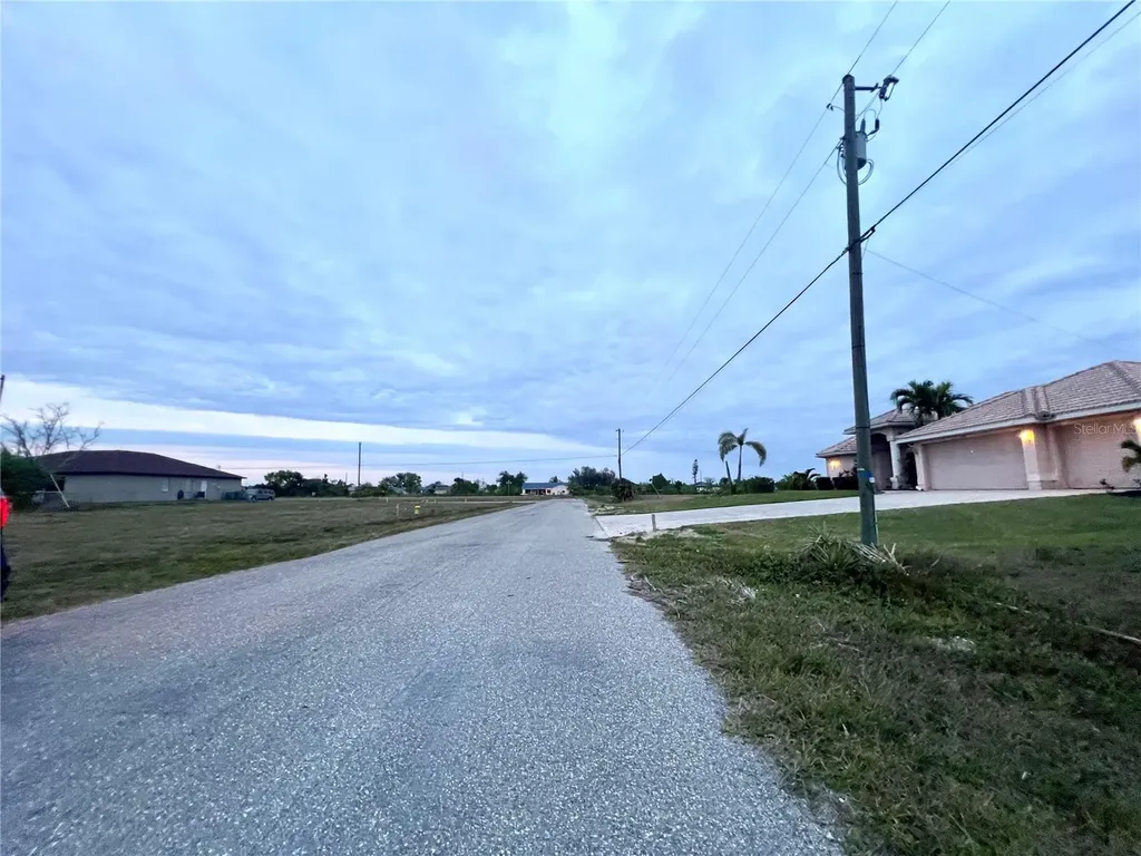 1903 NE 10th Avenue Cape Coral FL 33909