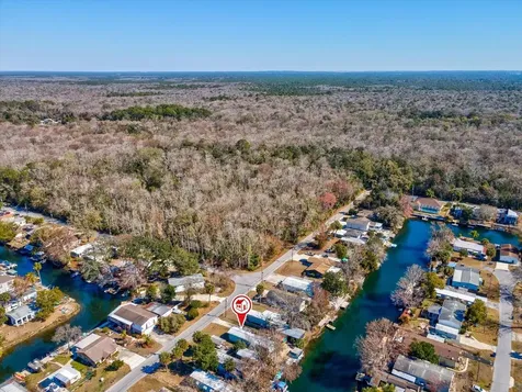 6419 W Richard Drive Weeki Wachee FL 34607