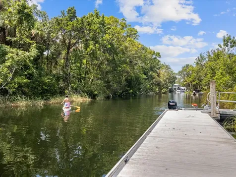 6419 W Richard Drive Weeki Wachee FL 34607