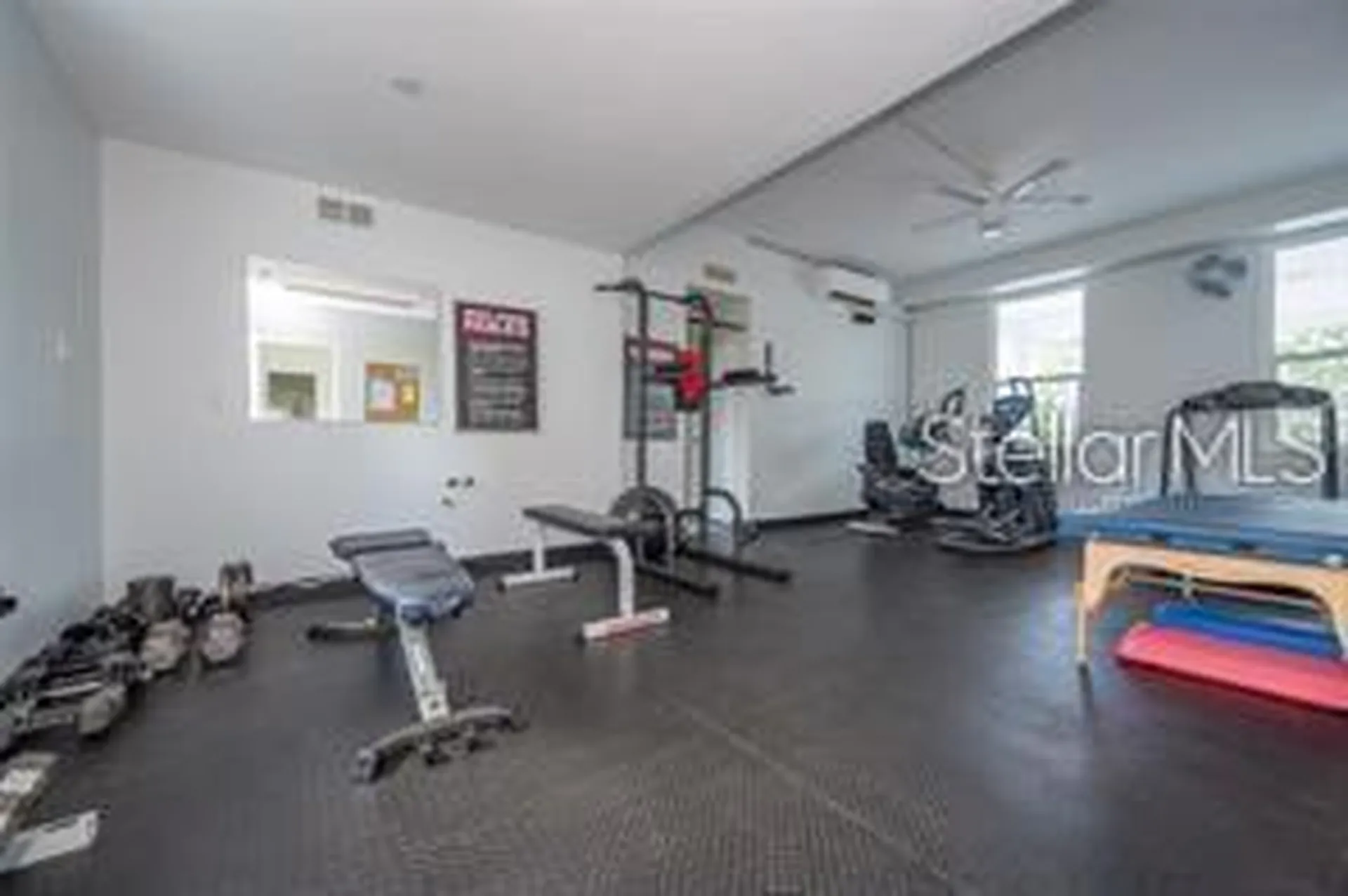 33 S Gulfstream Avenue Sarasota FL 34236
