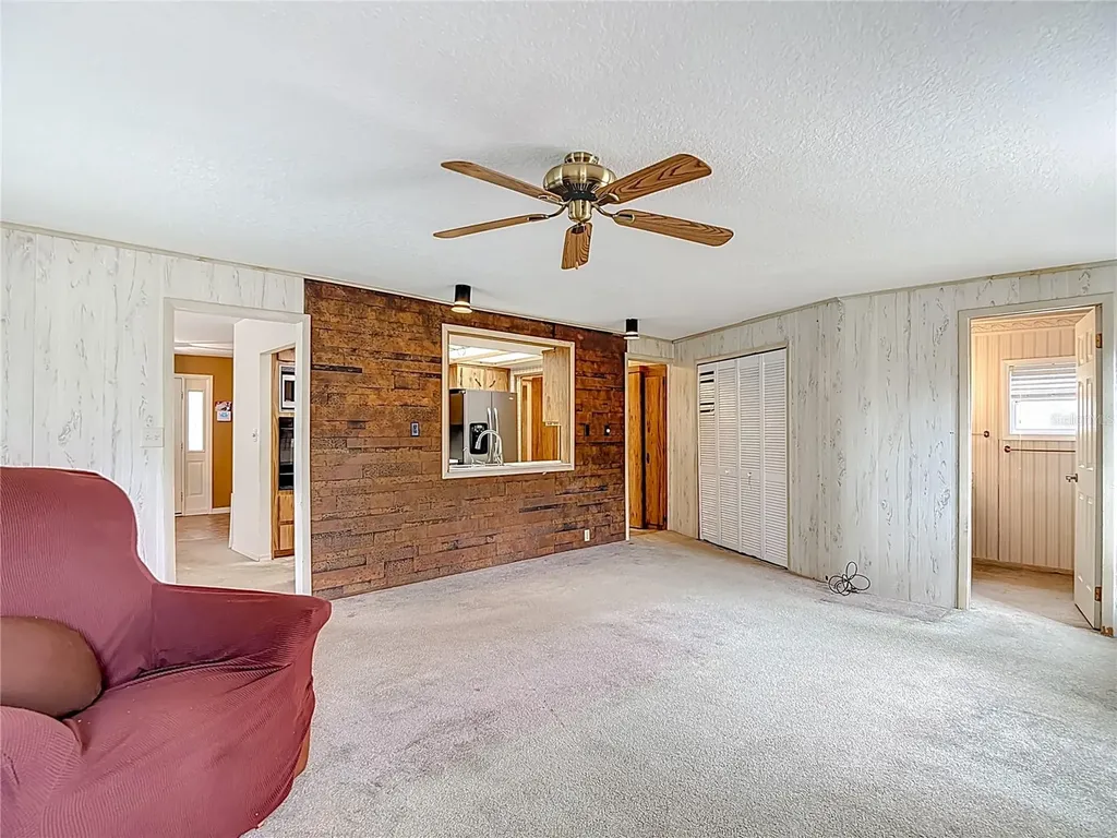 9971 Thaxton Street Weeki Wachee FL 34613