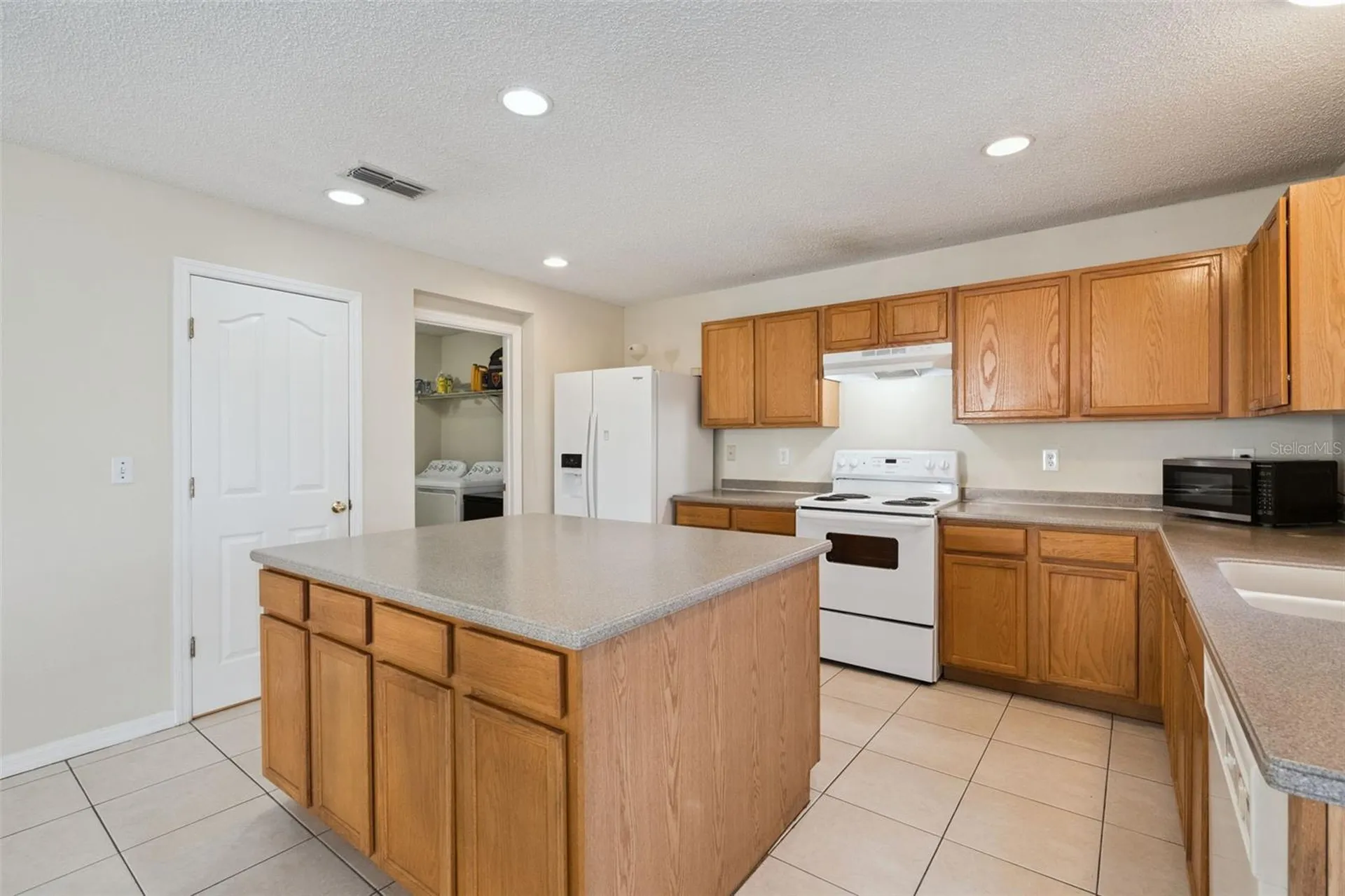 1533 Blue Sky Way Clermont FL 34714