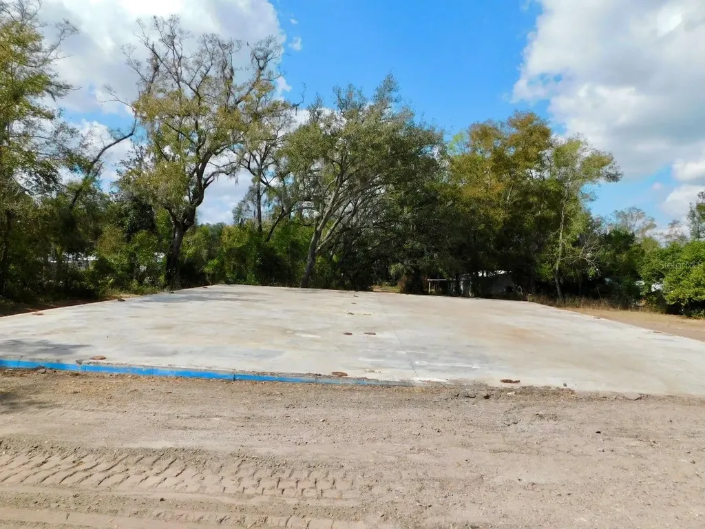10351 Us Highway 301 Dade City FL 33525