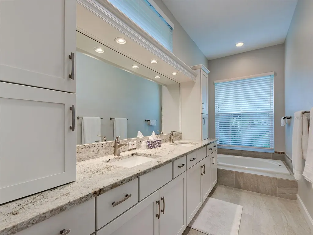 311 Lansbrook Drive Venice FL 34292
