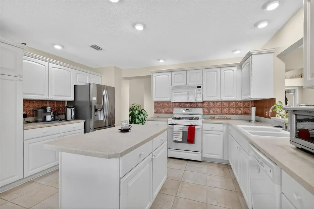 1932 Alistar Court The Villages FL 32162