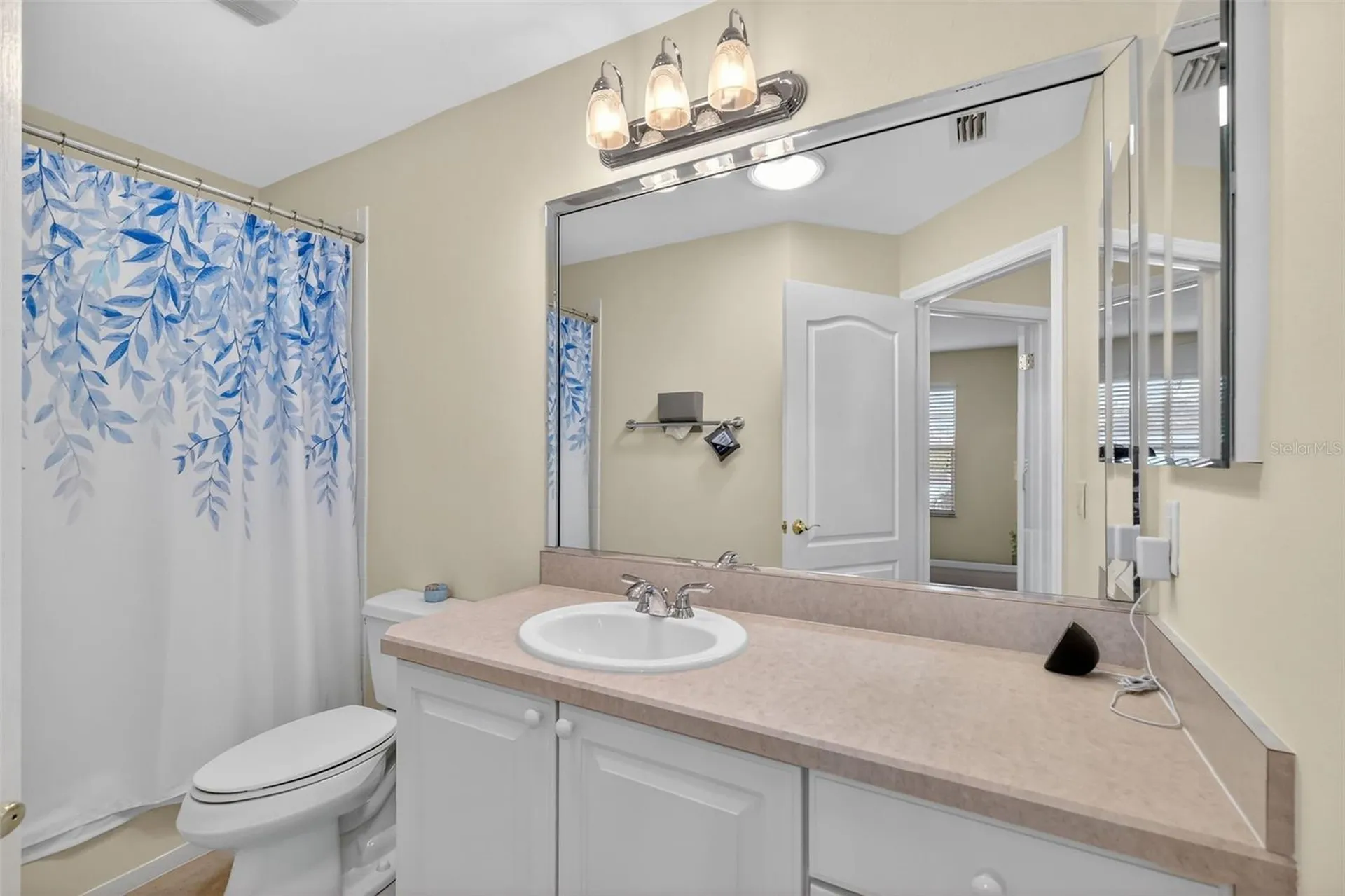 1932 Alistar Court The Villages FL 32162