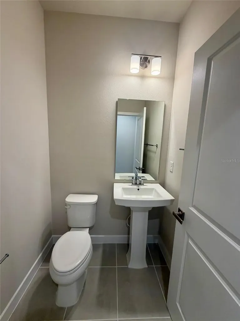 602 Highfalls Avenue Debary FL 32713