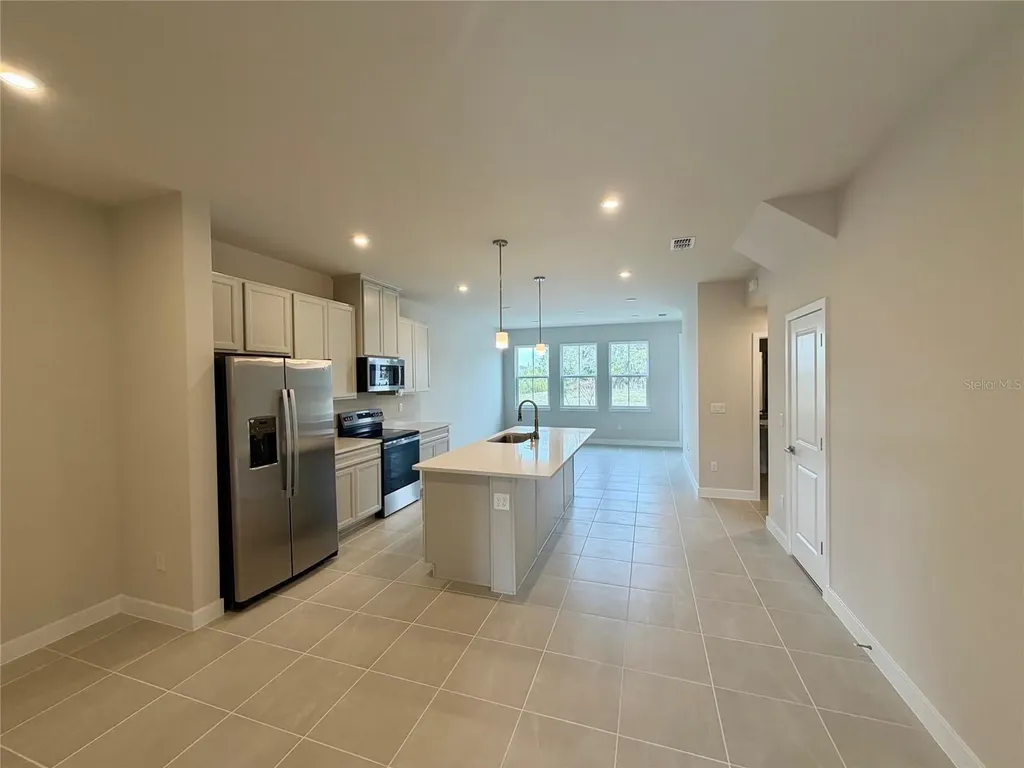 602 Highfalls Avenue Debary FL 32713