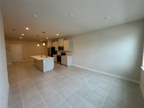 602 Highfalls Avenue Debary FL 32713