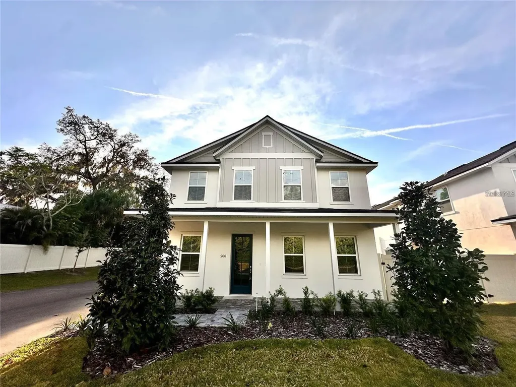 2220 S Bumby Avenue Orlando FL 32806