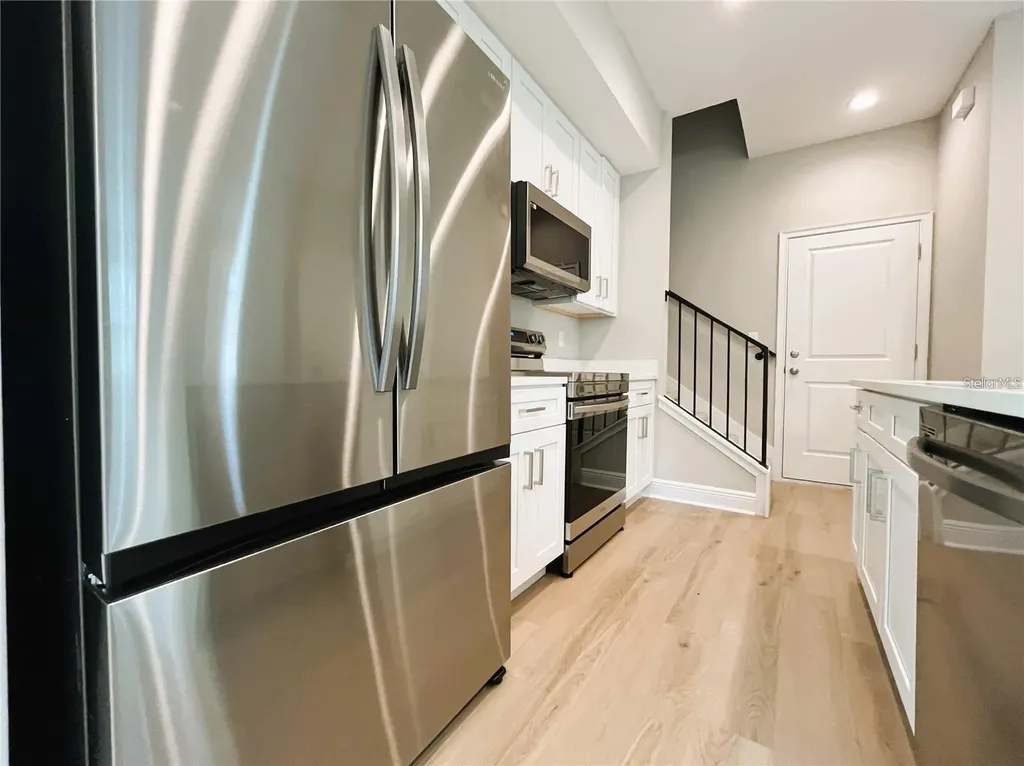 2220 S Bumby Avenue Orlando FL 32806