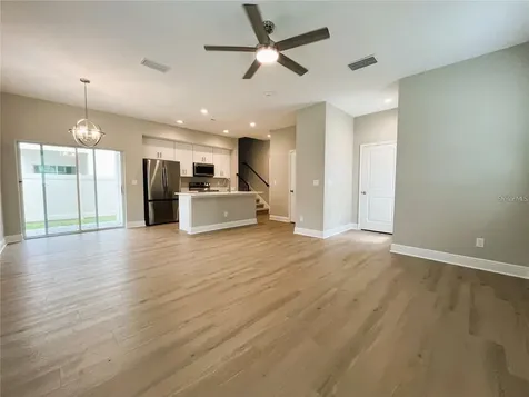 2220 S Bumby Avenue Orlando FL 32806
