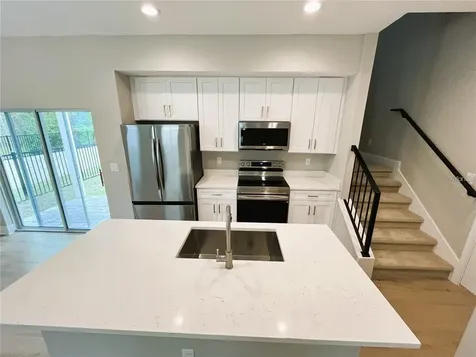 2220 S Bumby Avenue Orlando FL 32806