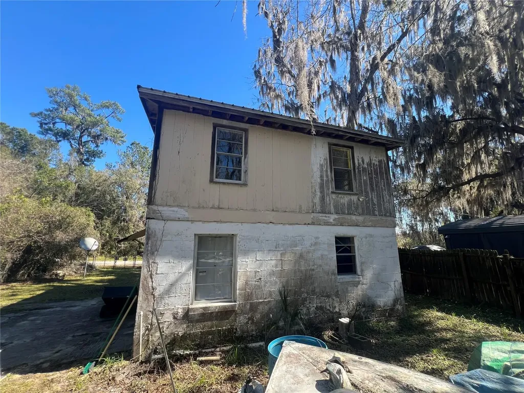 6508 SE 222nd Drive Hawthorne FL 32640