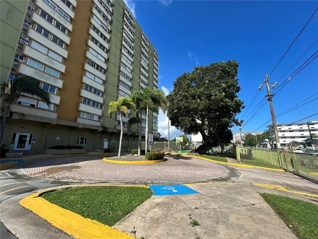1050 Las Palmas Avenue San Juan PR 00907