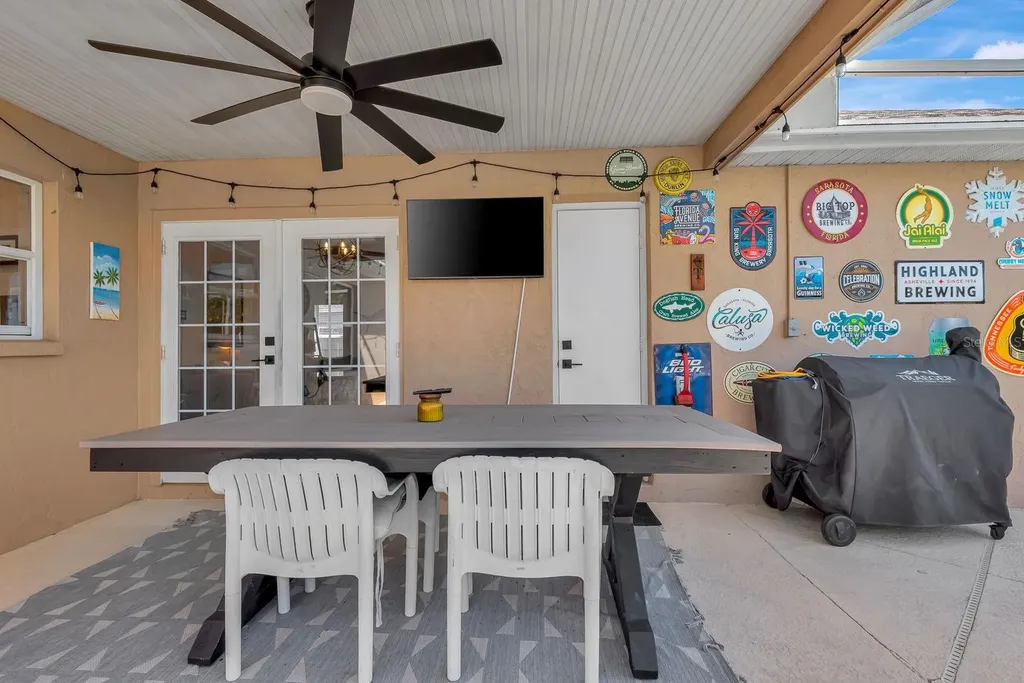 810 Mcarthur Avenue Sarasota FL 34243