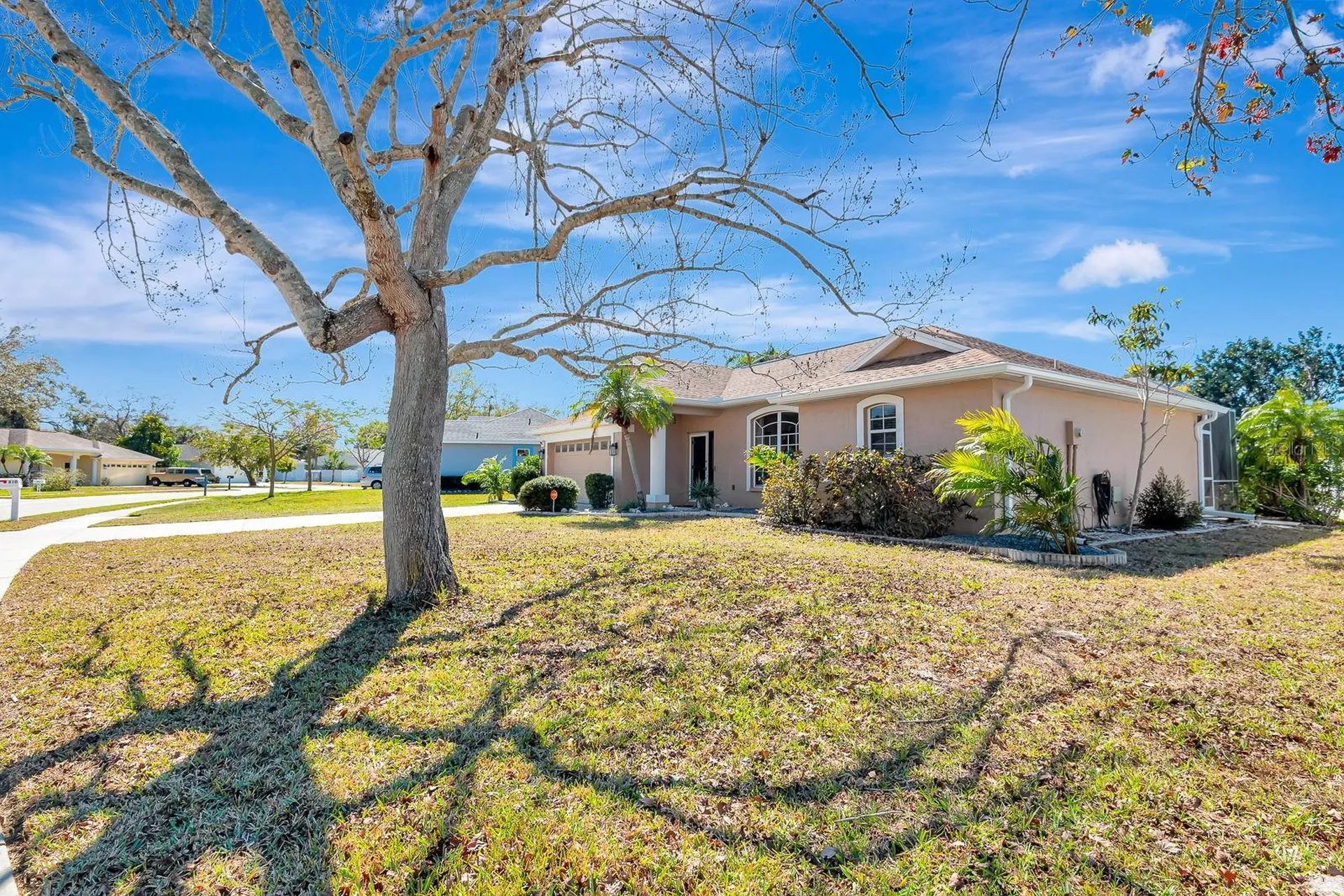 810 Mcarthur Avenue Sarasota FL 34243