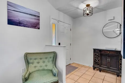 810 Mcarthur Avenue Sarasota FL 34243