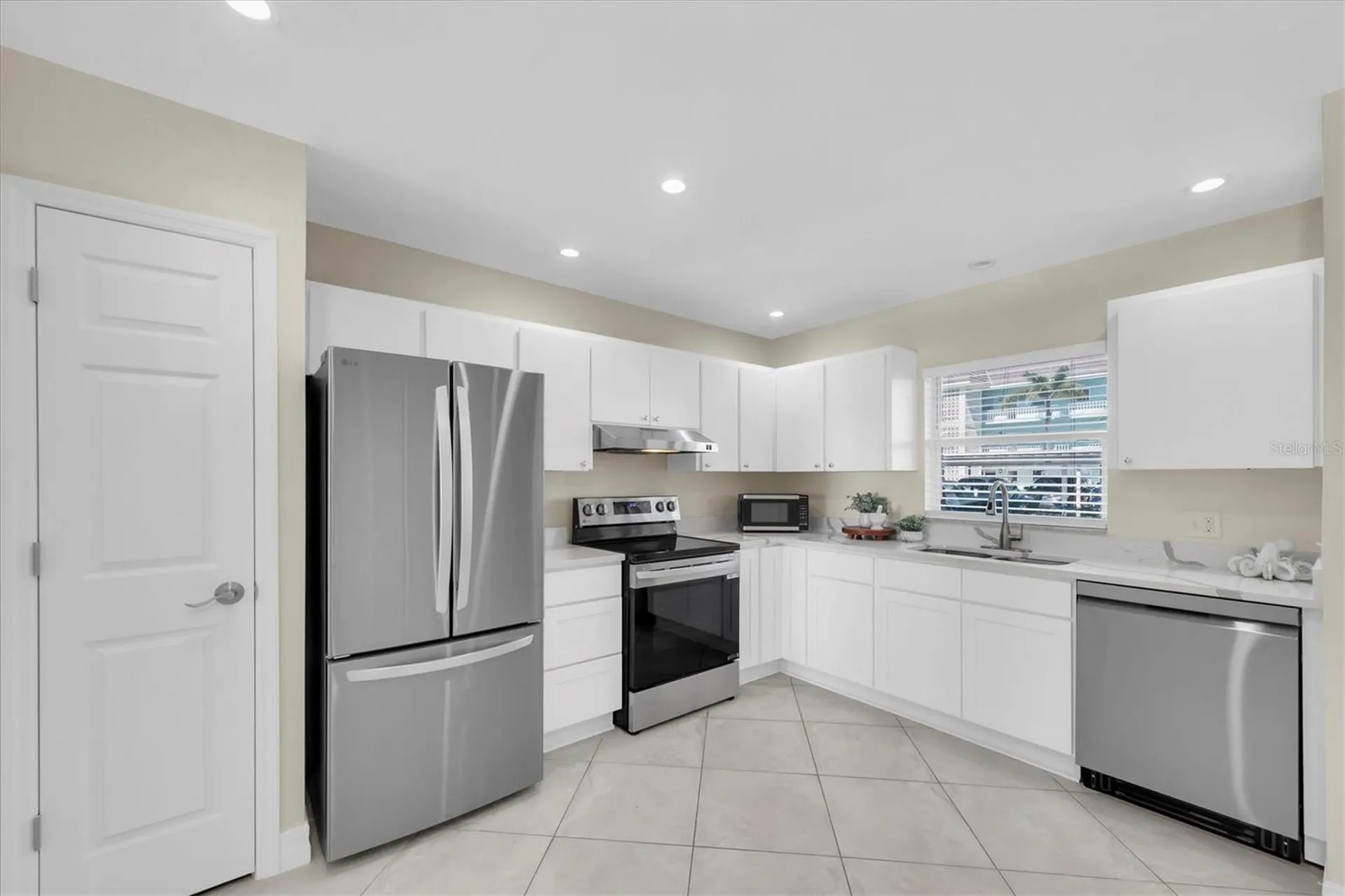 8 Glencoe Place Dunedin FL 34698