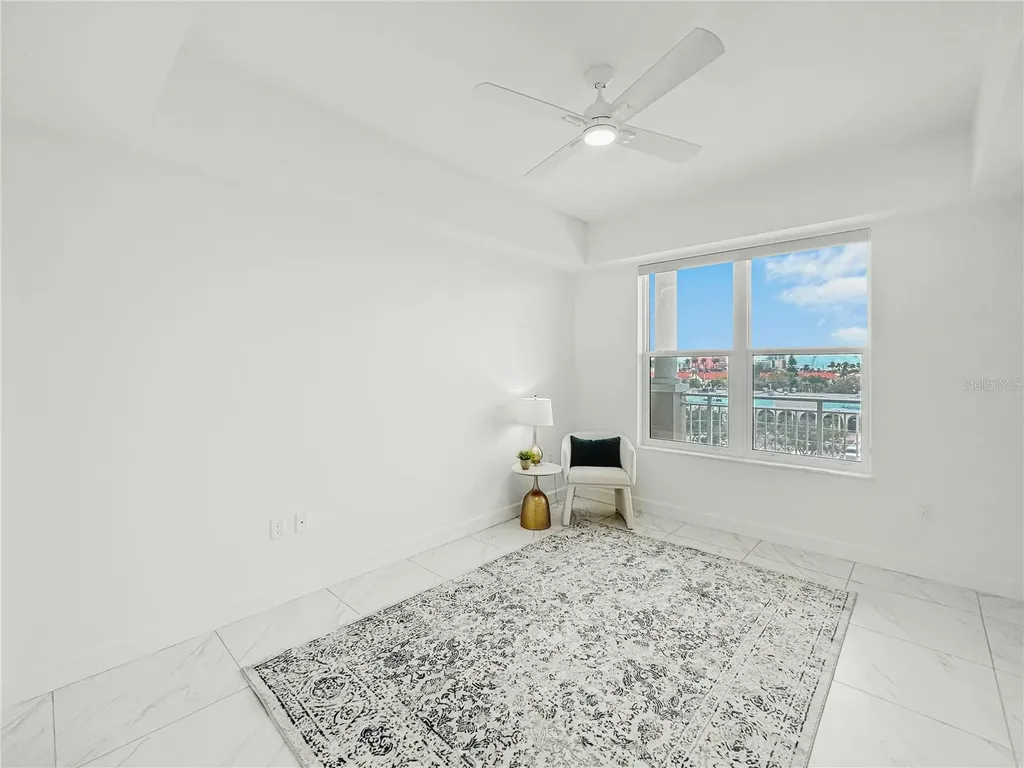 125 Island Way Clearwater Beach FL 33767