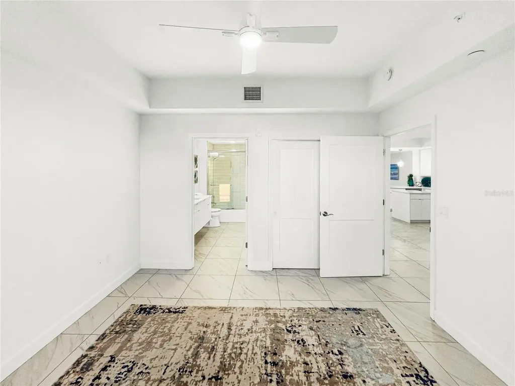 125 Island Way Clearwater Beach FL 33767