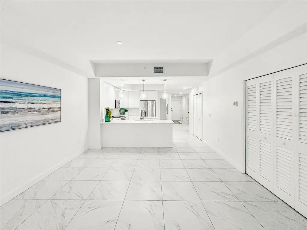 125 Island Way Clearwater Beach FL 33767