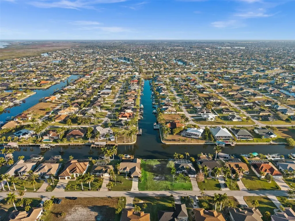 2623 SW 35th Lane Cape Coral FL 33914