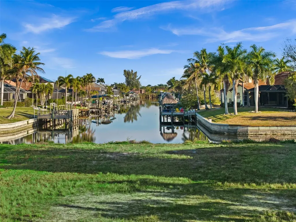 2623 SW 35th Lane Cape Coral FL 33914