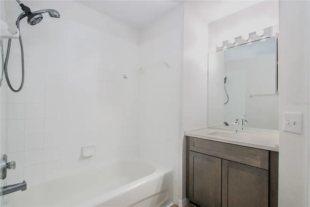6407 Rosefinch Court Lakewood Ranch FL 34202