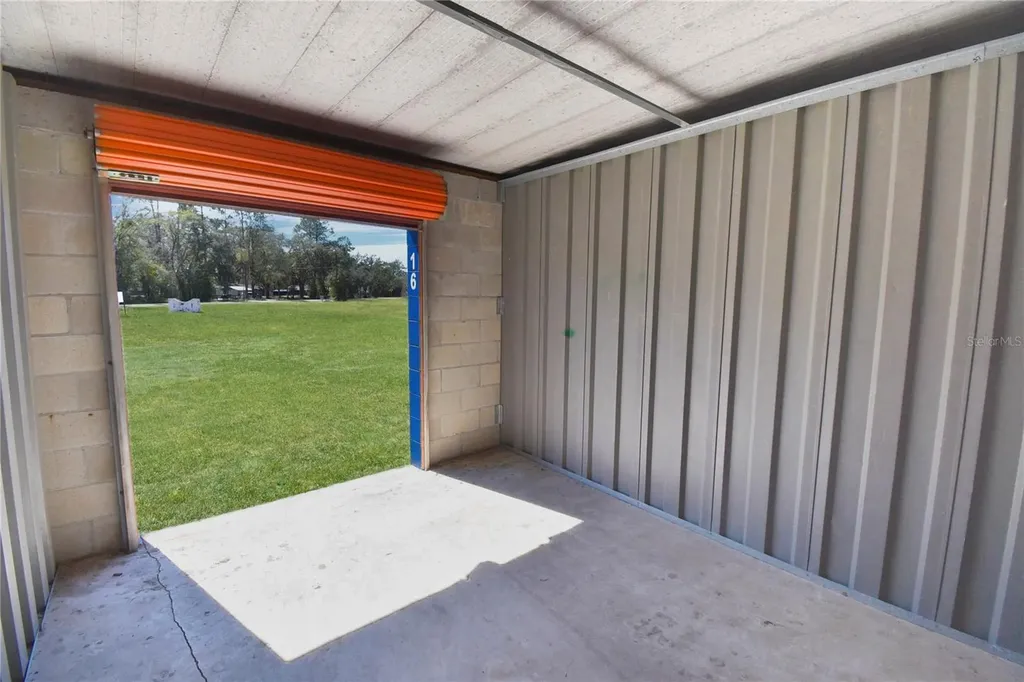 9150 SE County Road 221 Hampton FL 32044