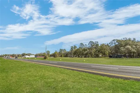 9150 SE County Road 221 Hampton FL 32044