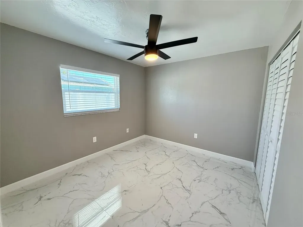 715 65th Avenue Drive W Bradenton FL 34207