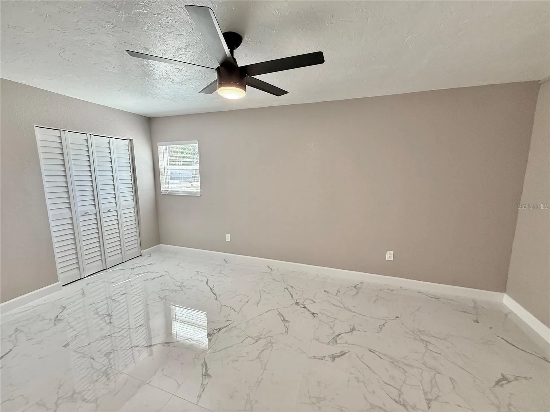 715 65th Avenue Drive W Bradenton FL 34207