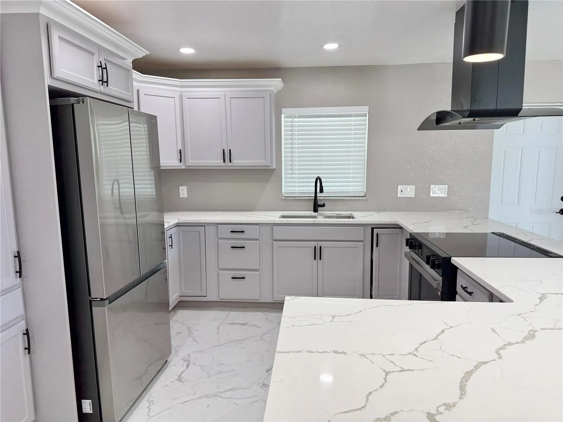 715 65th Avenue Drive W Bradenton FL 34207